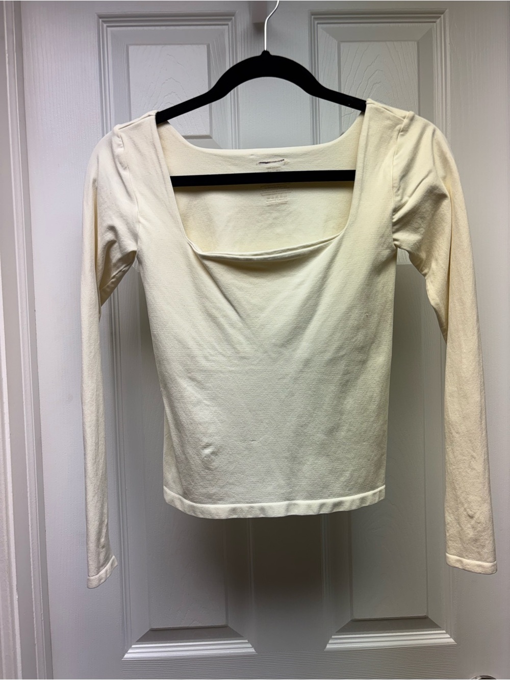 Free People Very Light Yellow Off Shoulder Long Sleeve Crop Top M/L (Fits Small)
